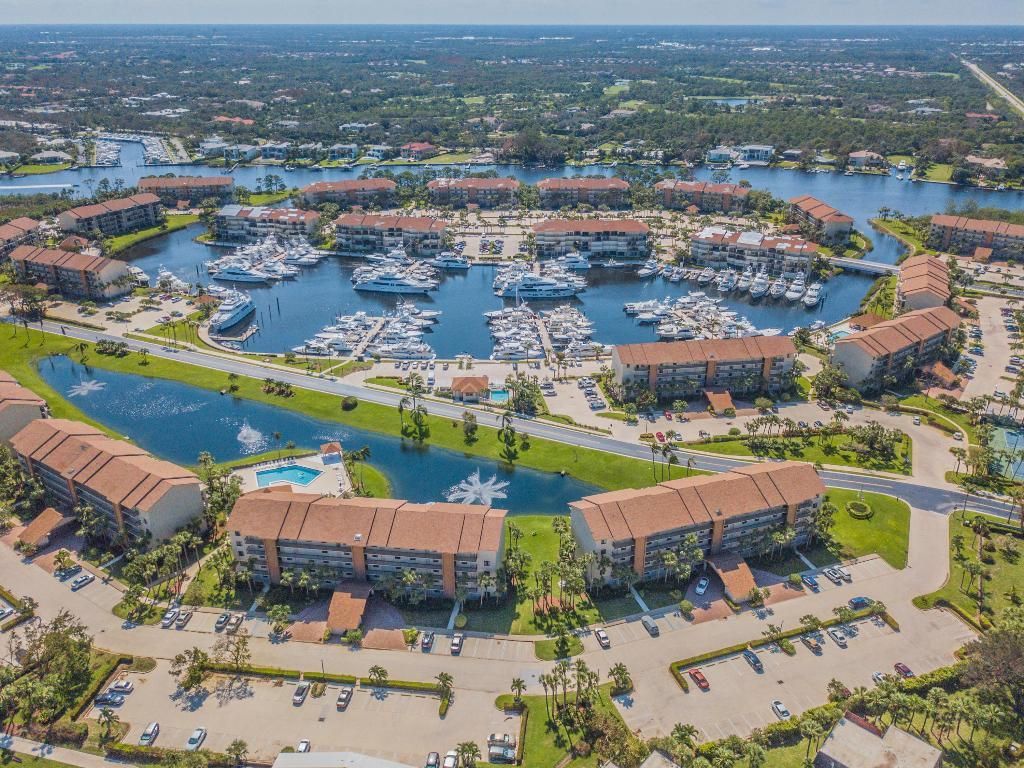 2601 Marina Isle Way, Unit 402, Jupiter, FL 33477 Photo