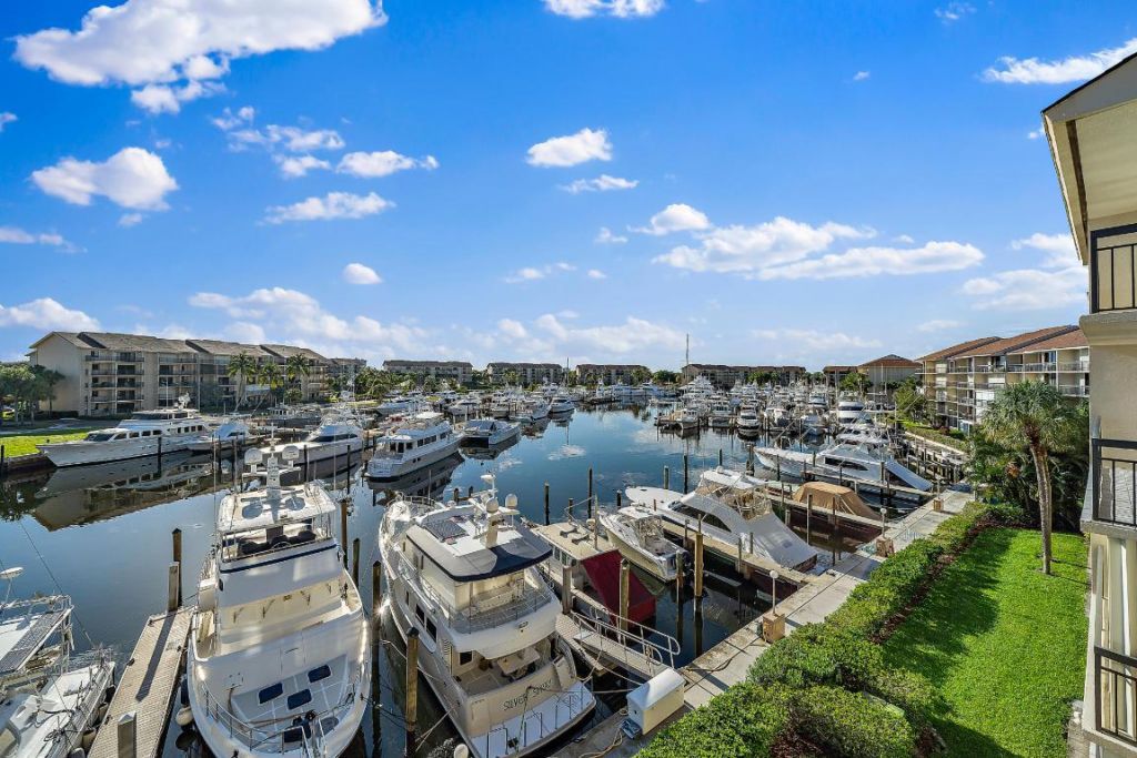 2601 Marina Isle Way, Unit 402, Jupiter, FL 33477 Photo