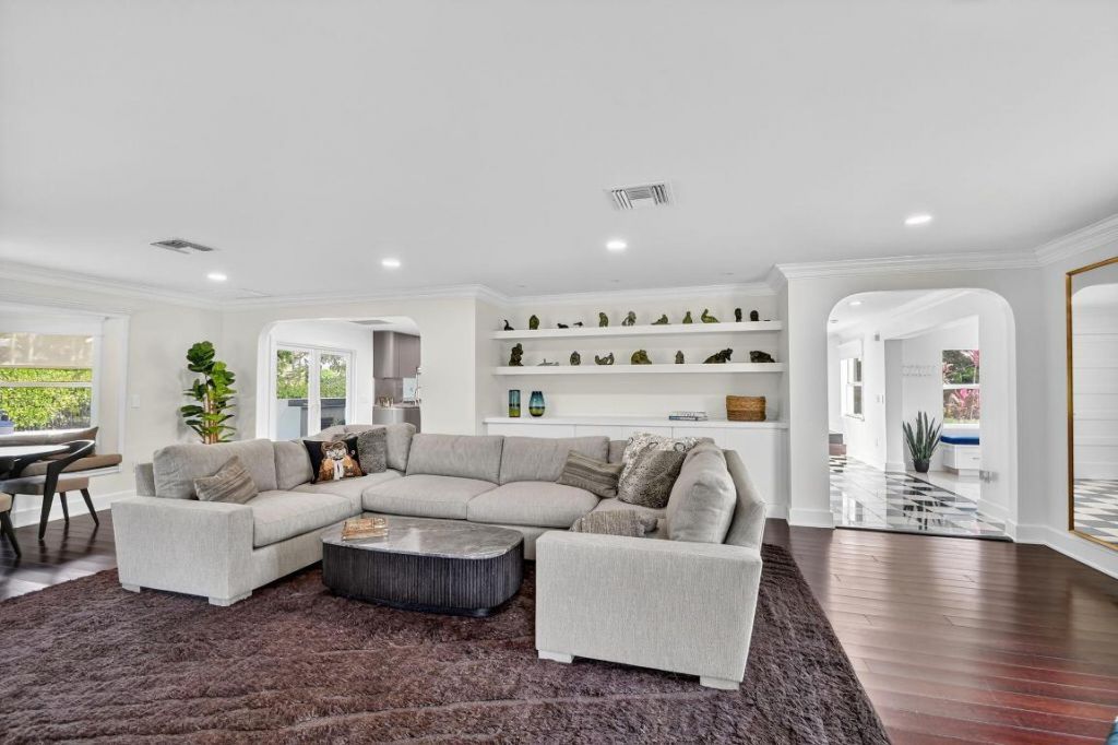 2900 Greenbriar Boulevard, Wellington, FL 33414 Photo