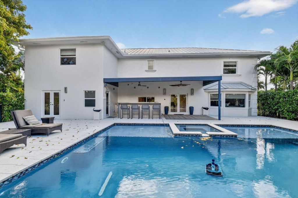 2900 Greenbriar Boulevard, Wellington, FL 33414 Photo