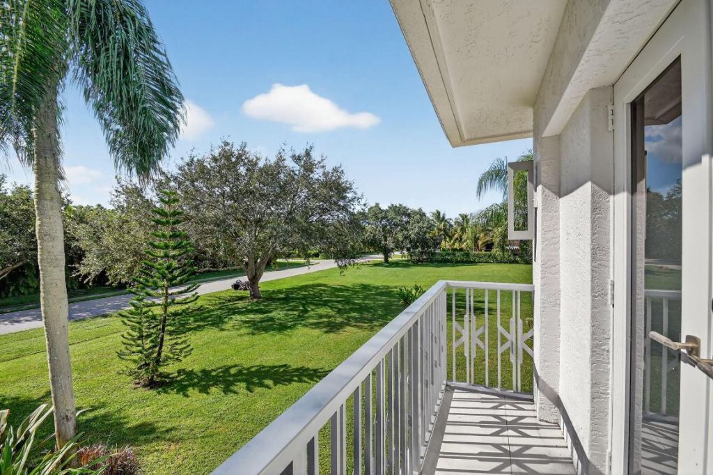 2900 Greenbriar Boulevard, Wellington, FL 33414 Photo