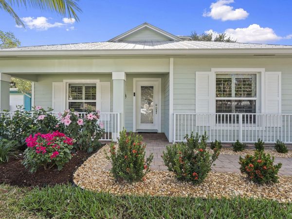 339 SW Winnachee Drive, Stuart, FL 34994