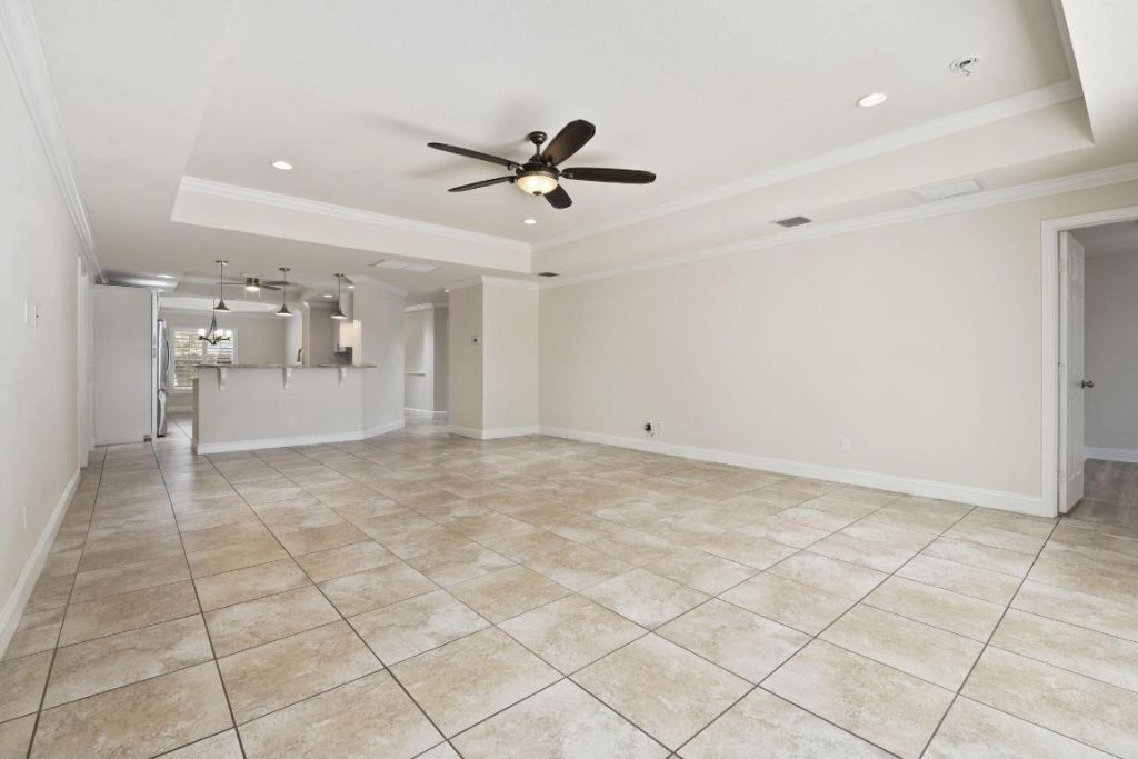 339 SW Winnachee Drive, Stuart, FL 34994 Photo