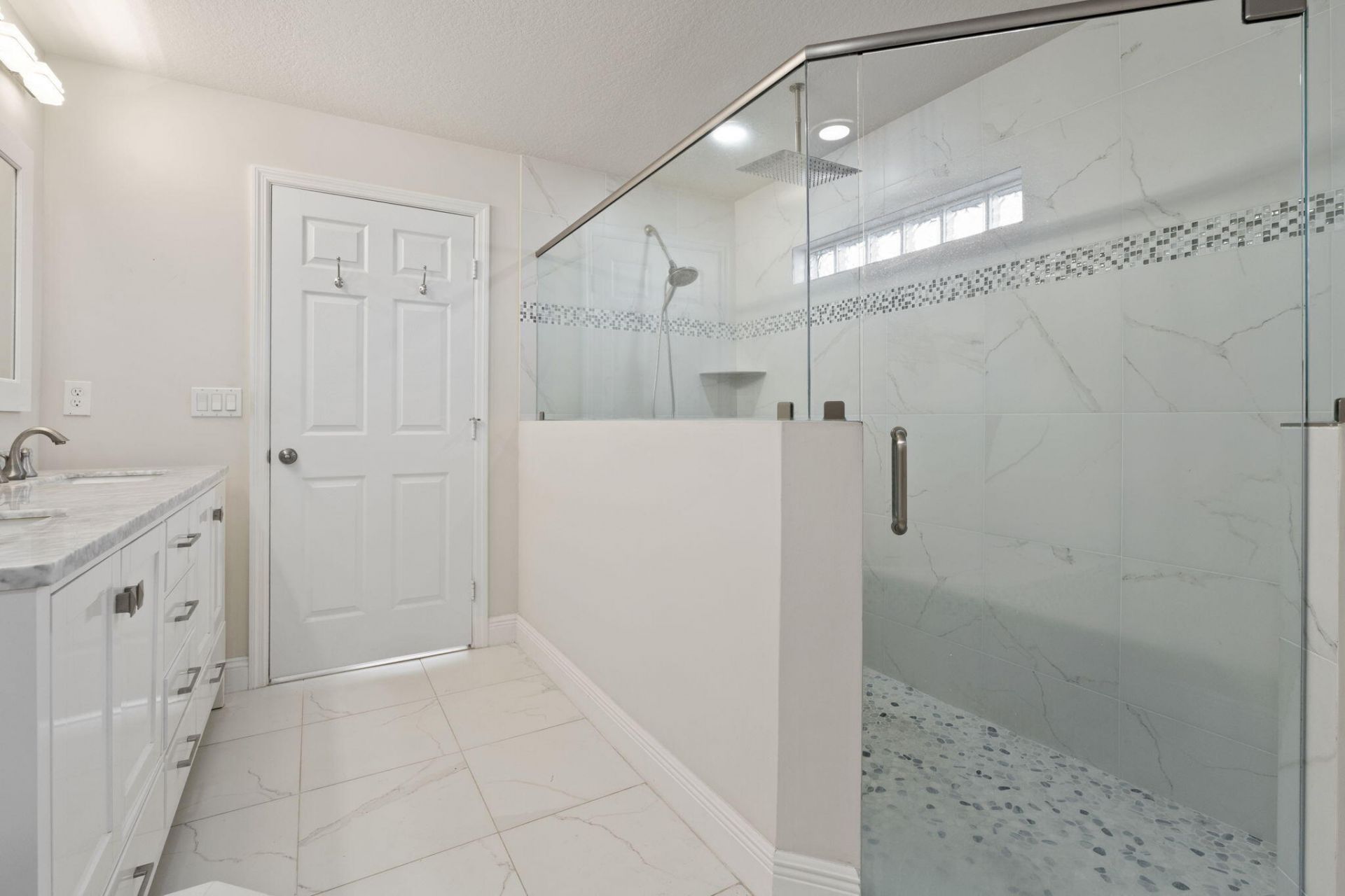 339 SW Winnachee Drive, Stuart, FL 34994 Photo