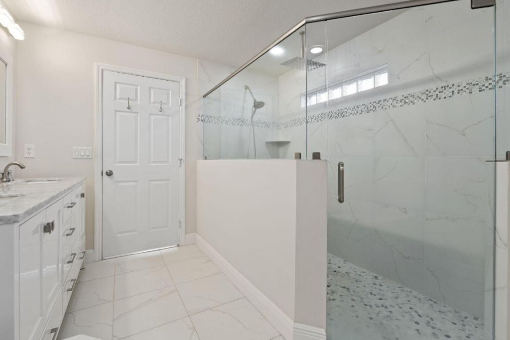 339 SW Winnachee Drive, Stuart, FL 34994 Photo