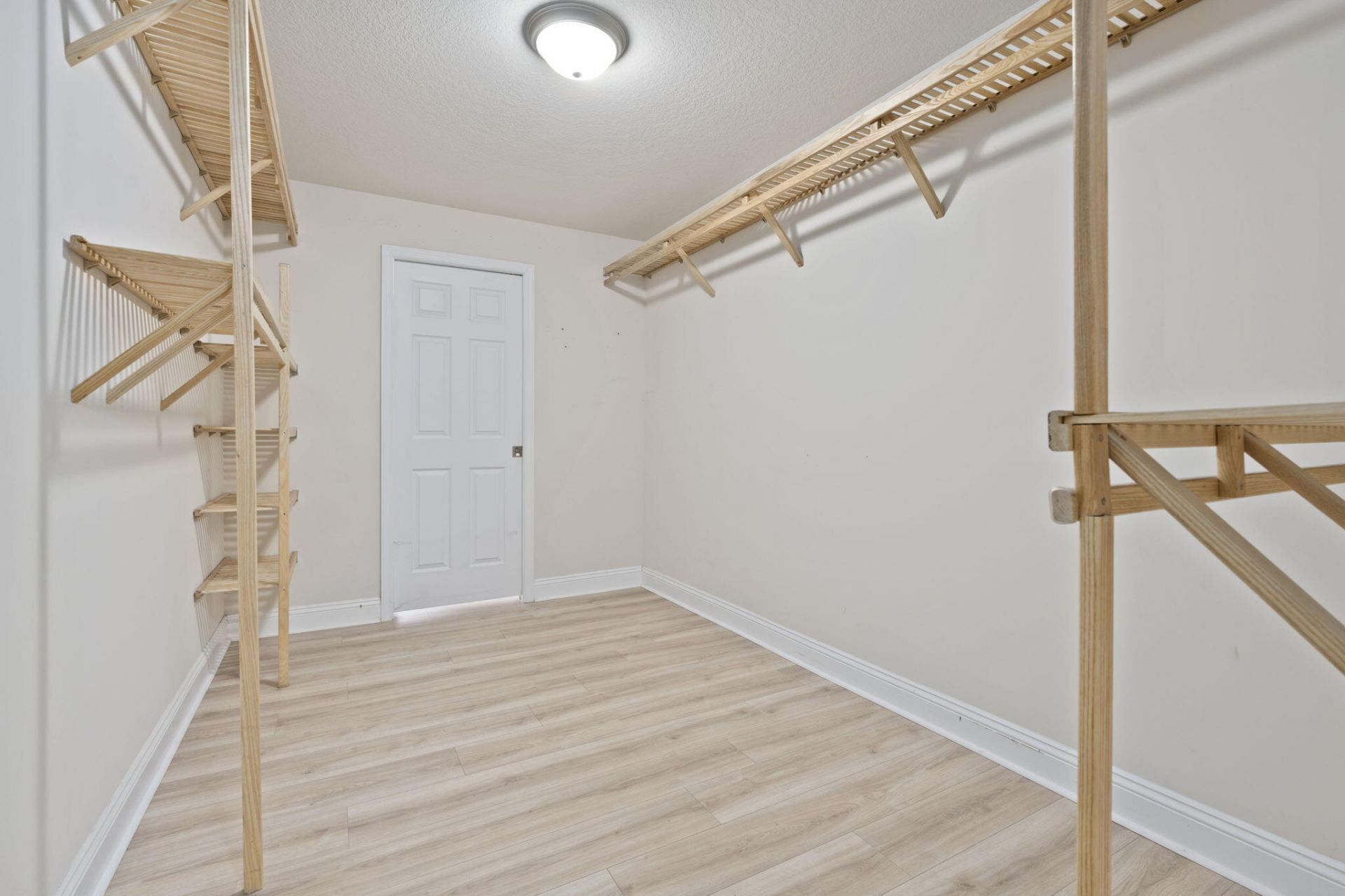339 SW Winnachee Drive, Stuart, FL 34994 Photo