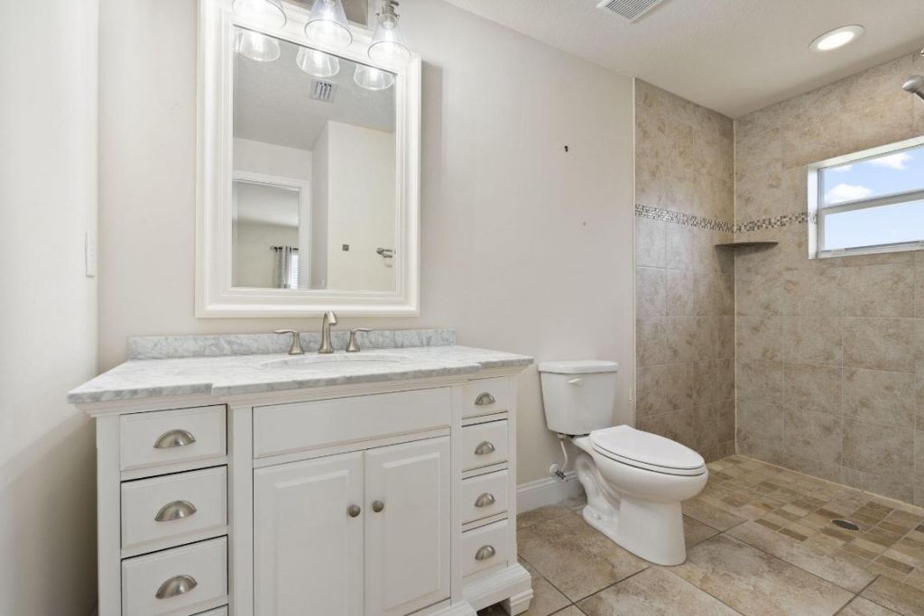 339 SW Winnachee Drive, Stuart, FL 34994 Photo