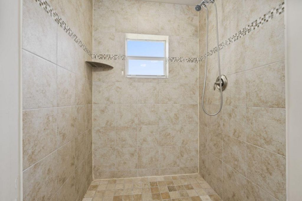 339 SW Winnachee Drive, Stuart, FL 34994 Photo