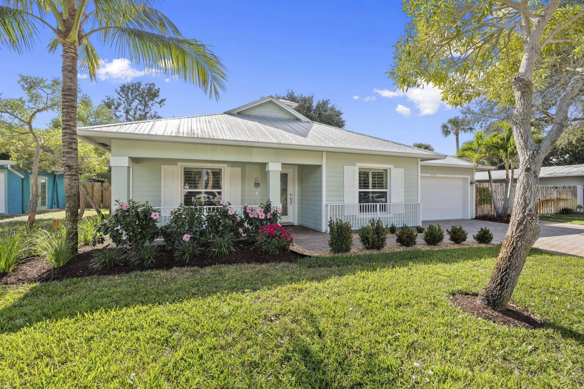339 SW Winnachee Drive, Stuart, FL 34994 Photo