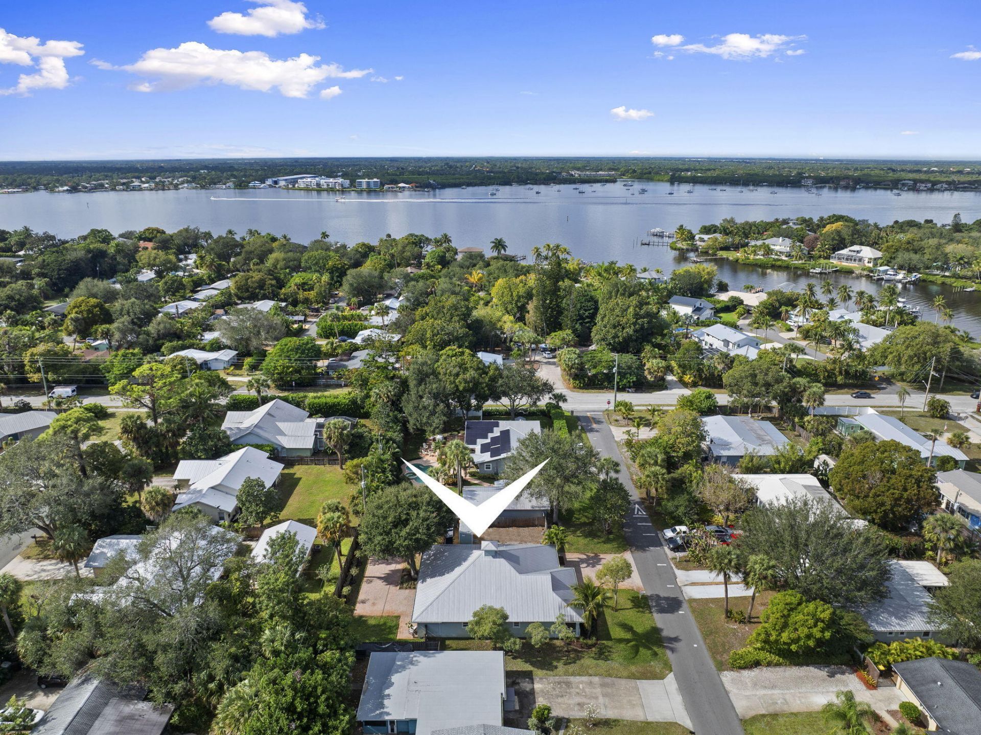 339 SW Winnachee Drive, Stuart, FL 34994 Photo