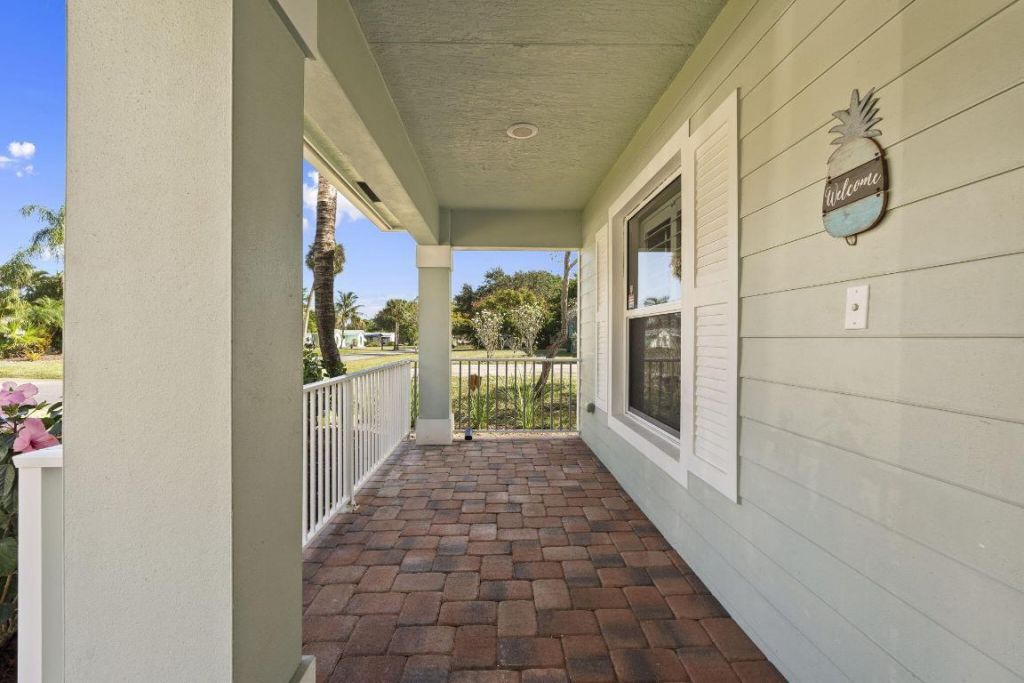 339 SW Winnachee Drive, Stuart, FL 34994 Photo