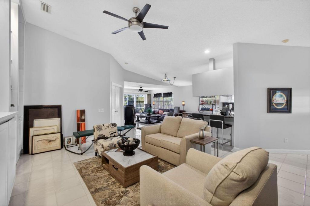 4153 Royal Oak Drive, Palm Beach Gardens, FL 33410 Photo