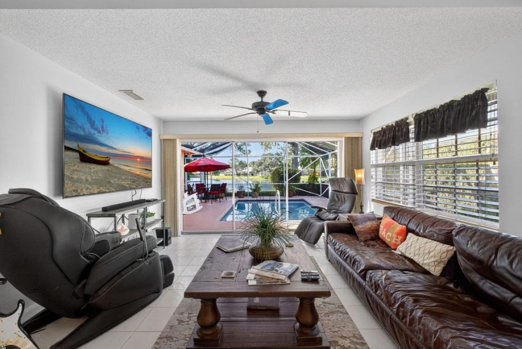 4153 Royal Oak Drive, Palm Beach Gardens, FL 33410 Photo