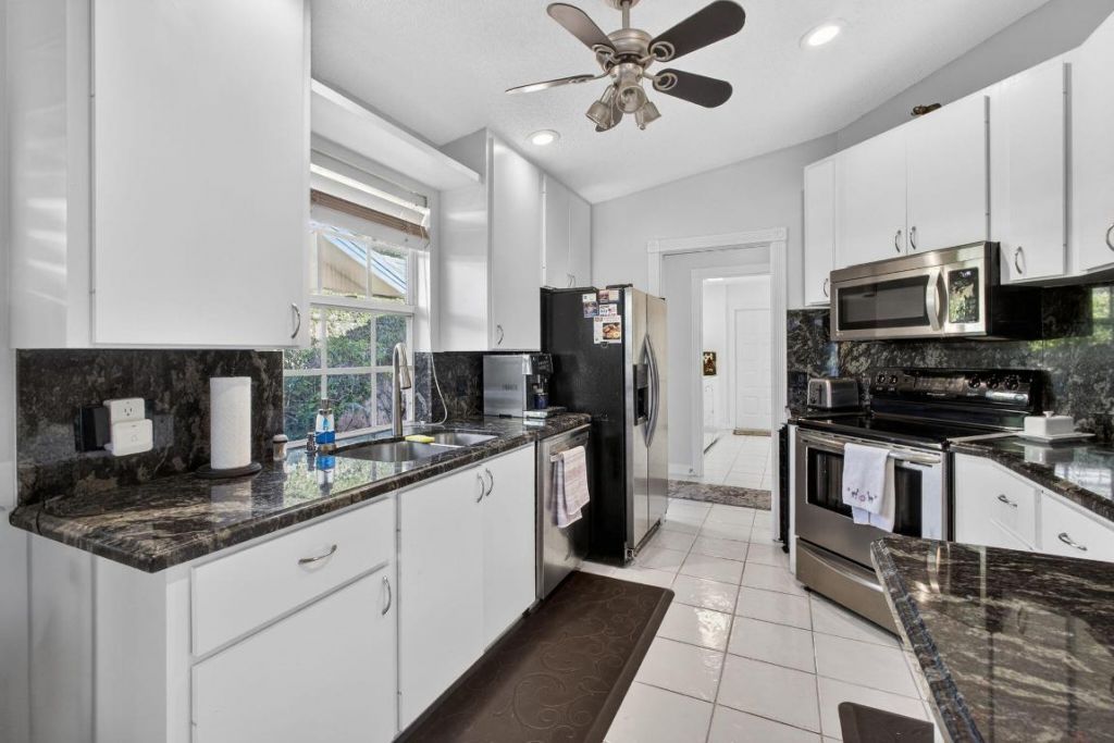 4153 Royal Oak Drive, Palm Beach Gardens, FL 33410 Photo