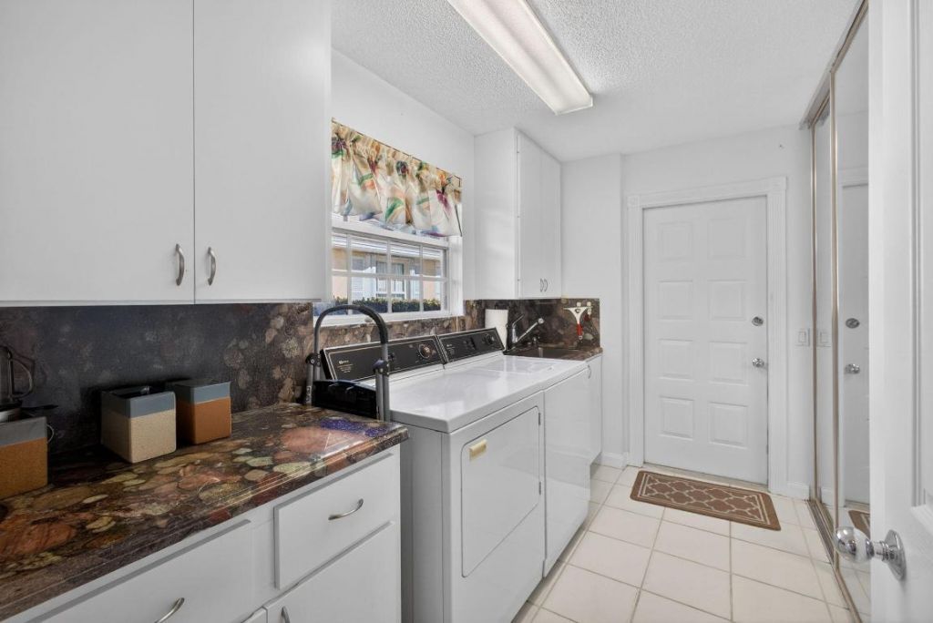 4153 Royal Oak Drive, Palm Beach Gardens, FL 33410 Photo