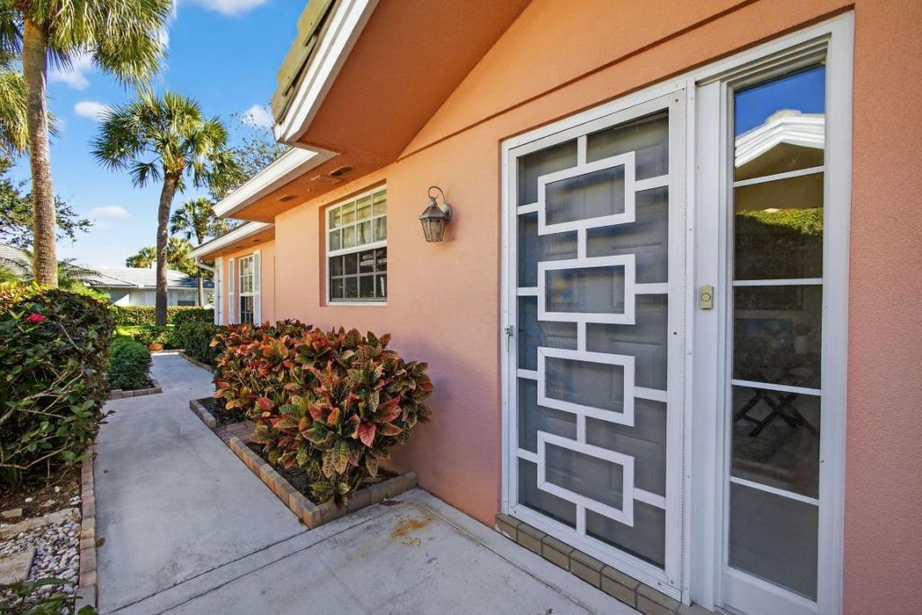 4153 Royal Oak Drive, Palm Beach Gardens, FL 33410 Photo