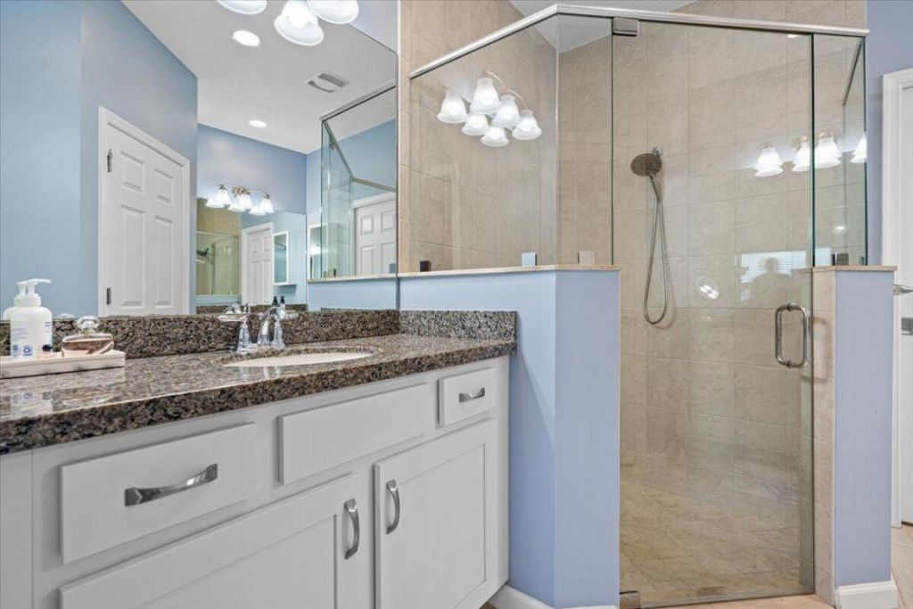 11585 SW Lake Park Drive, Port Saint Lucie, FL 34987 Photo