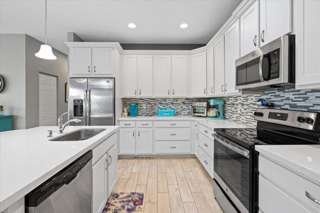 11585 SW Lake Park Drive, Port Saint Lucie, FL 34987 Photo