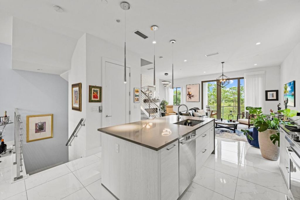 1811 NW 42nd Drive, Boca Raton, FL 33431 Photo