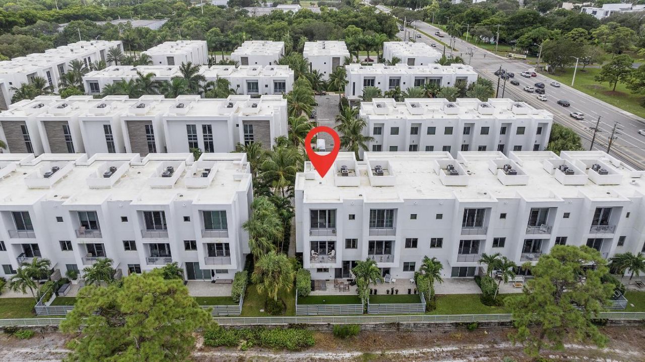 1811 NW 42nd Drive, Boca Raton, FL 33431 Photo