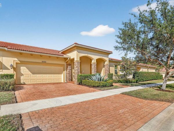 10160 SW Azzo Lane, Port Saint Lucie, FL 34986