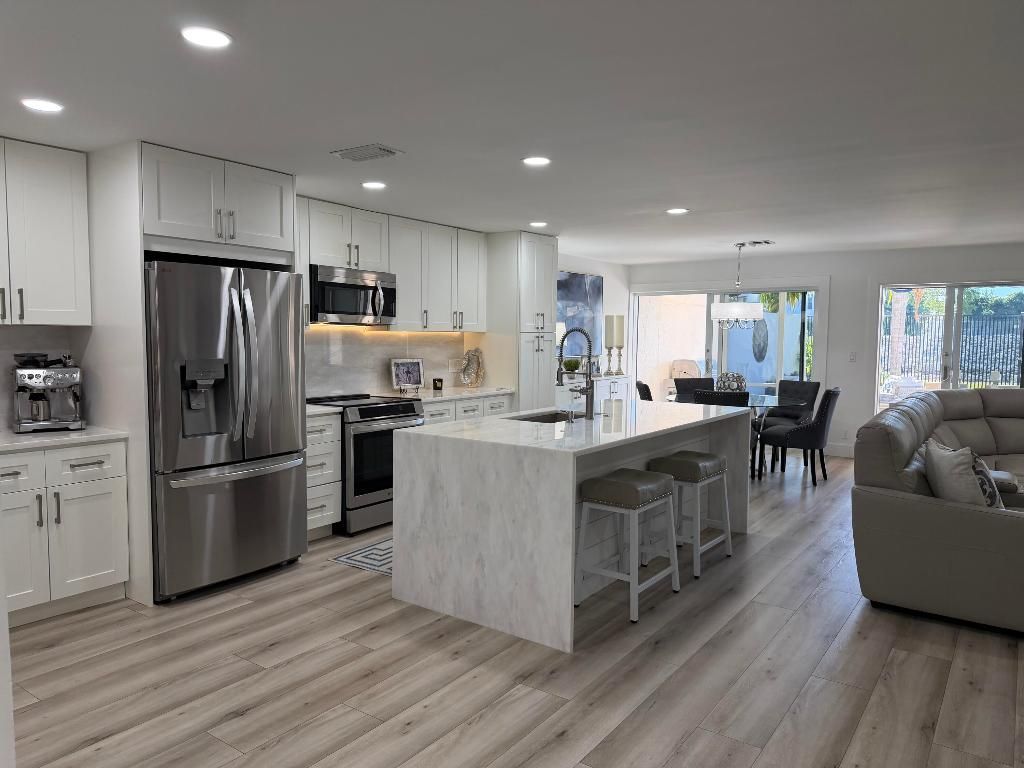 126 Harbor Circle, Delray Beach, FL 33483 Photo