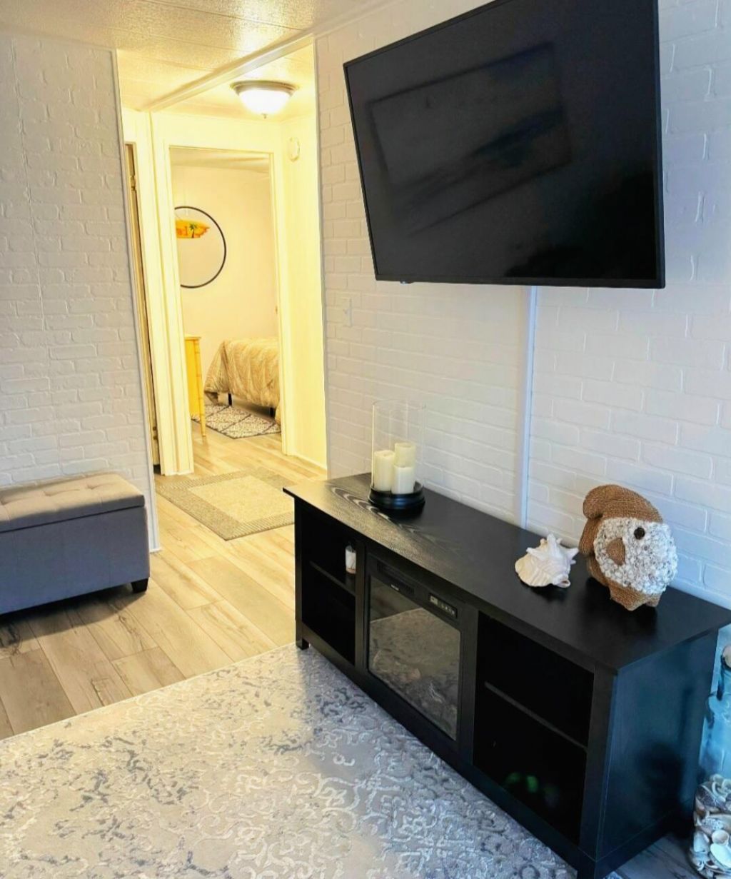 10 SE La Mesa, Port Saint Lucie, FL 34952 Photo