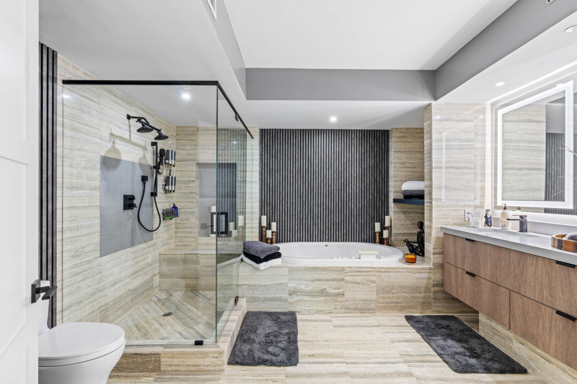 101 S Fort Lauderdale Beach Boulevard, Unit 702, Fort Lauderdale, FL 33316 Photo