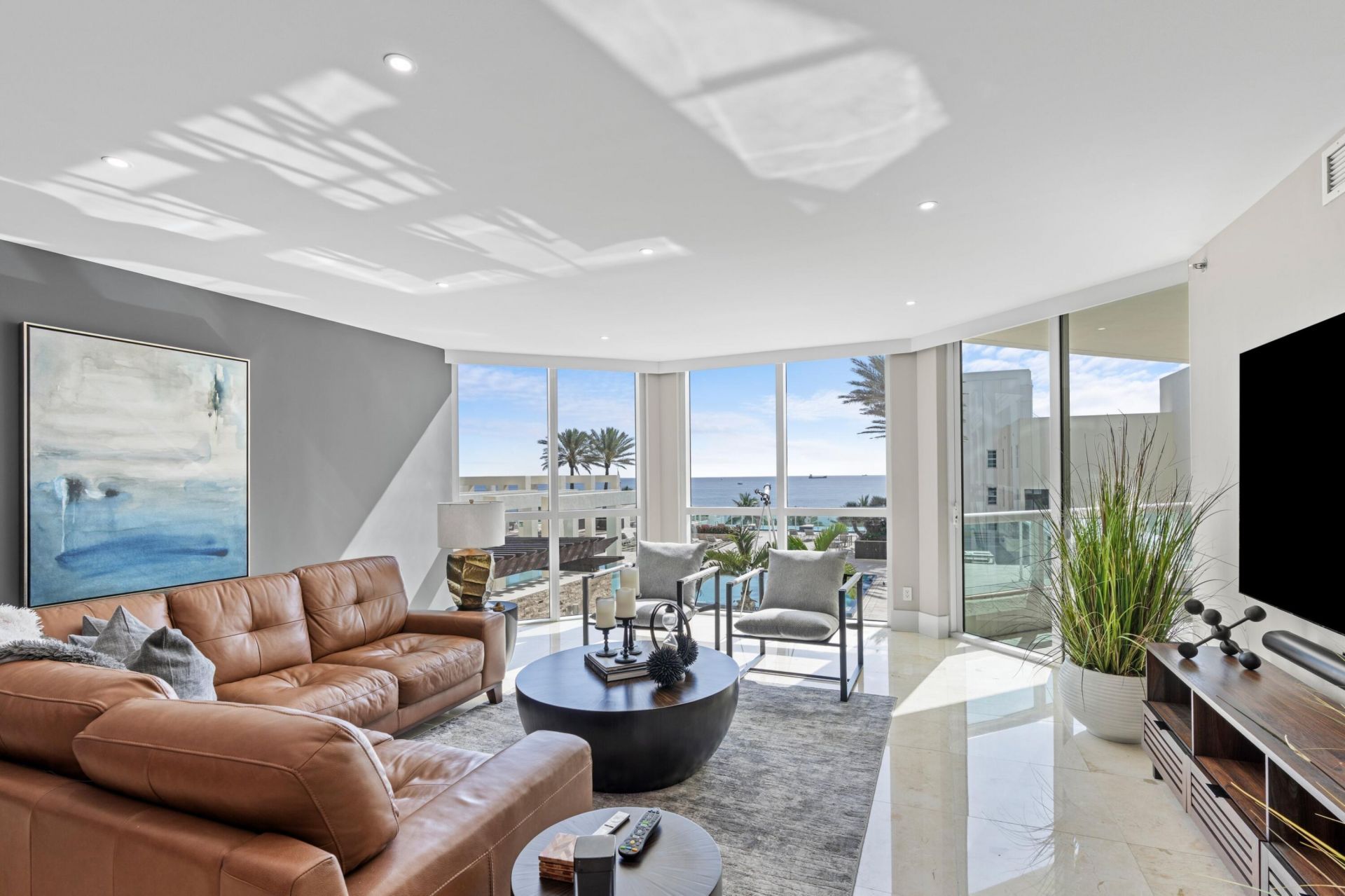 101 S Fort Lauderdale Beach Boulevard, Unit 702, Fort Lauderdale, FL 33316 Photo