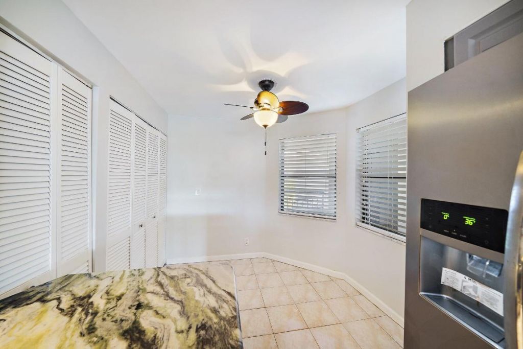 243 Bay Colony Drive N, Juno Beach, FL 33408 Photo