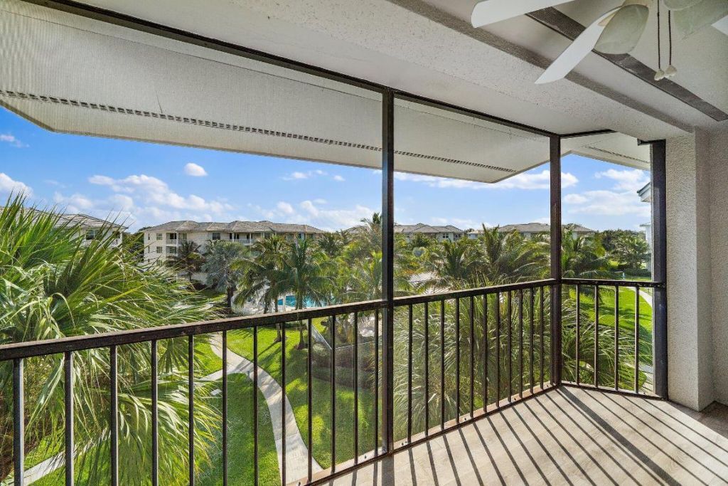 243 Bay Colony Drive N, Juno Beach, FL 33408 Photo