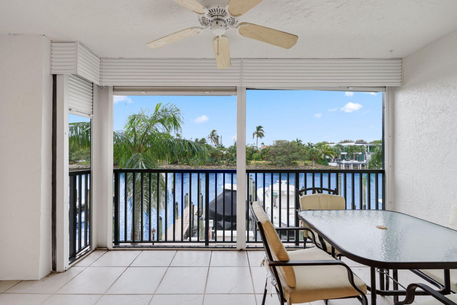 240 Captains Walk, Unit 5140, Delray Beach, FL 33483 Photo