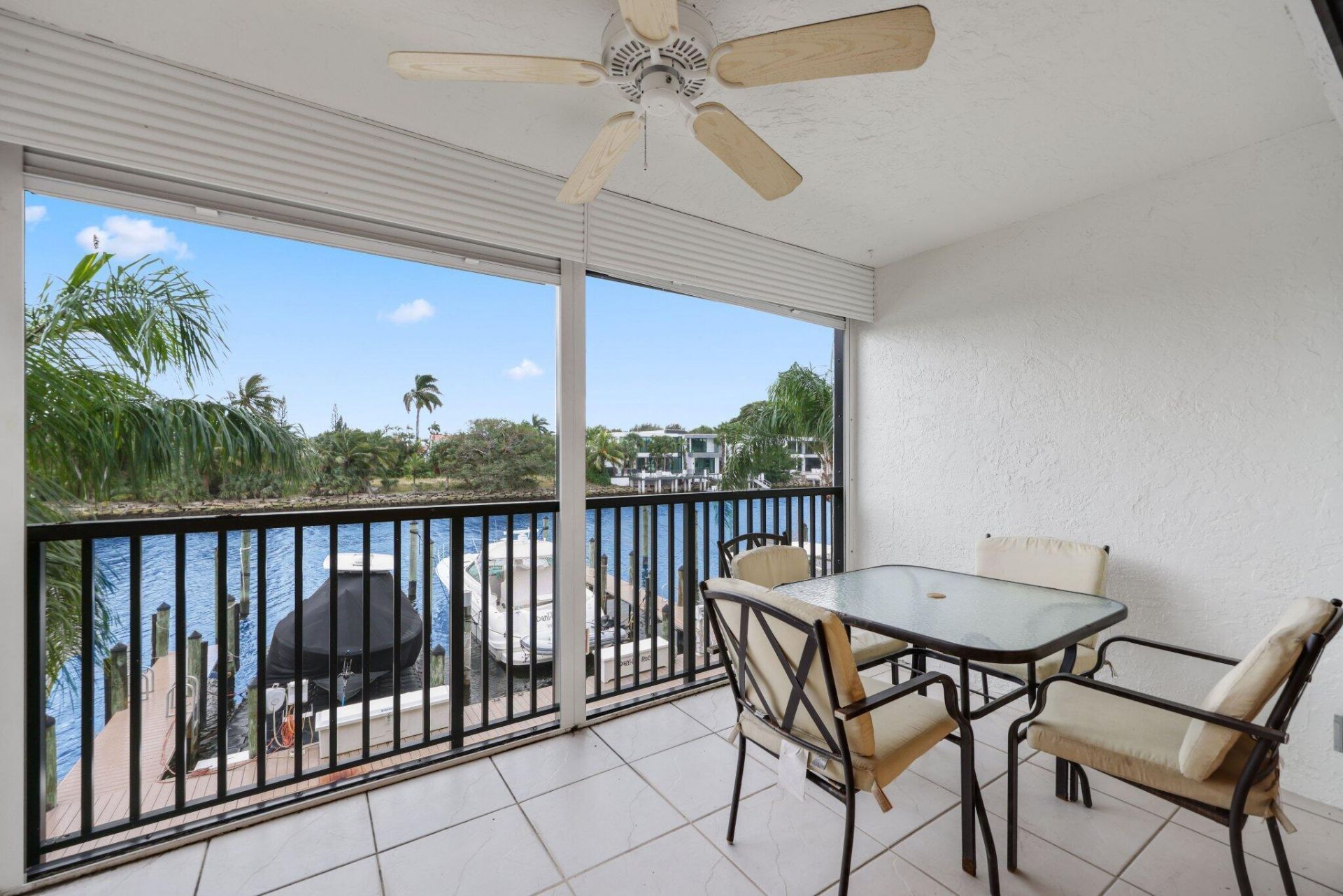 240 Captains Walk, Unit 5140, Delray Beach, FL 33483 Photo