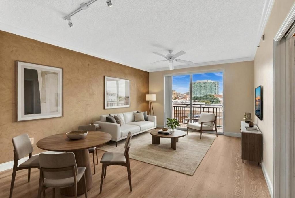 616 Clearwater Park Road, Unit 508, West Palm Beach, FL 33401 Photo