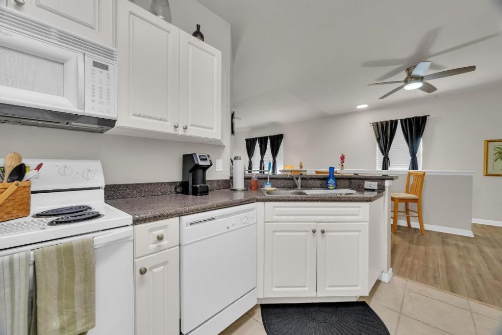 367 SE Rogers Court, Stuart, FL 34994 Photo