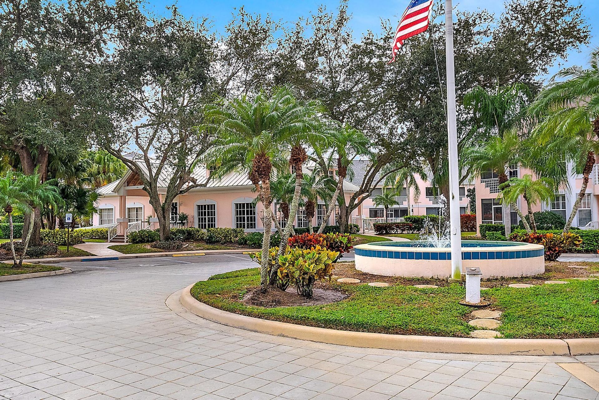 802 Muirfield Court, Unit 802a, Jupiter, FL 33458 Photo