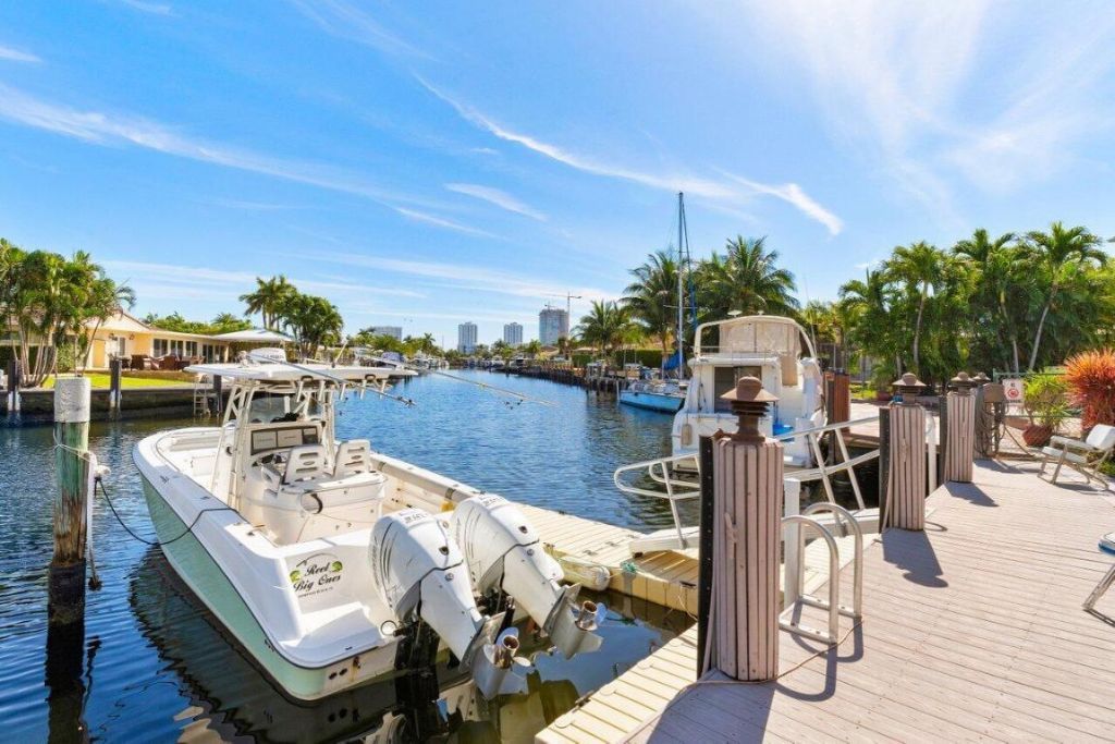 2201 SE 9th Street, Unit 107, Pompano Beach, FL 33062 Photo