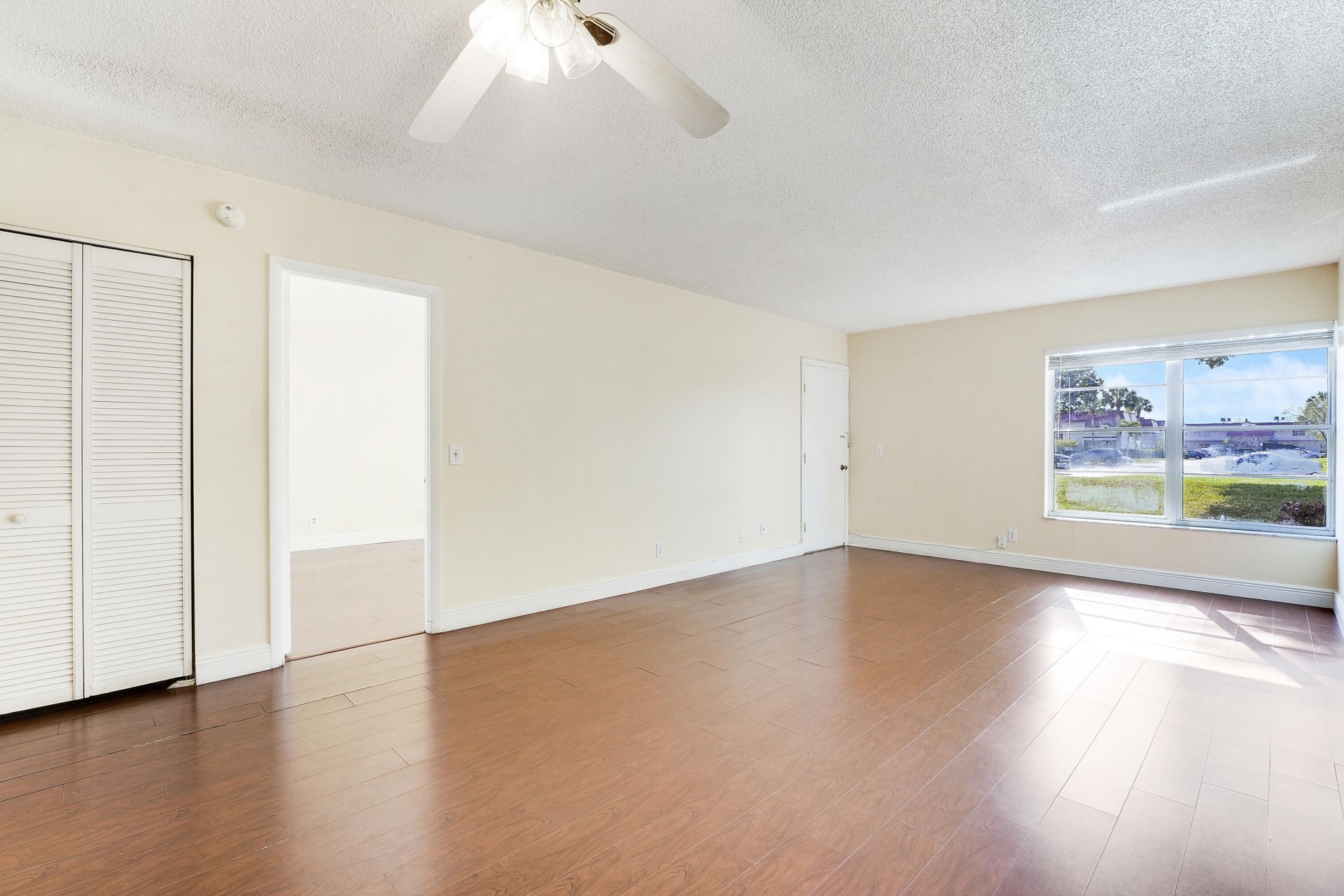 12003 Poinciana Boulevard, Unit 105, Royal Palm Beach, FL 33411 Photo