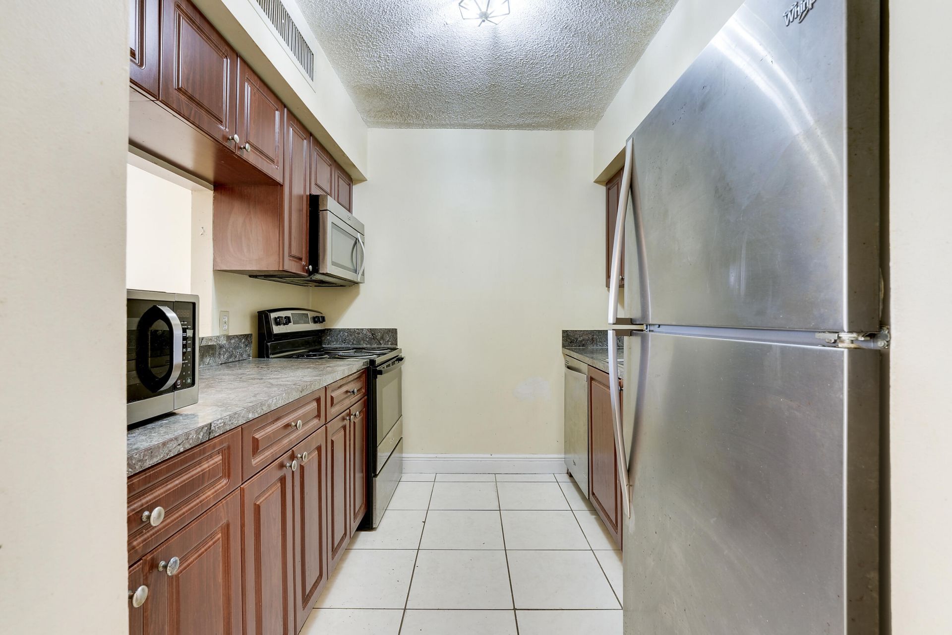 12003 Poinciana Boulevard, Unit 105, Royal Palm Beach, FL 33411 Photo