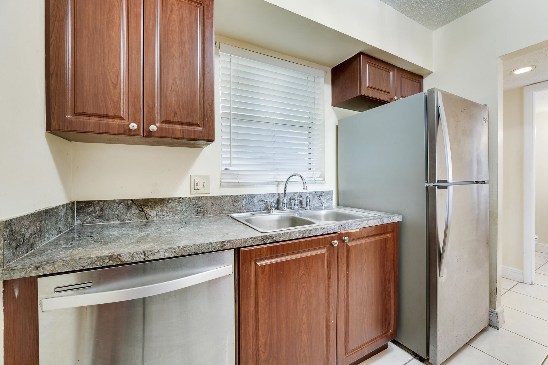 12003 Poinciana Boulevard, Unit 105, Royal Palm Beach, FL 33411 Photo