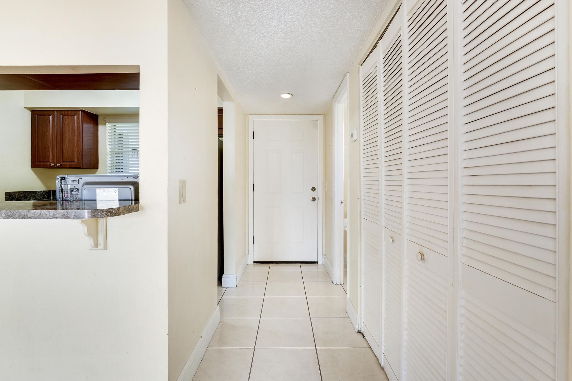 12003 Poinciana Boulevard, Unit 105, Royal Palm Beach, FL 33411 Photo