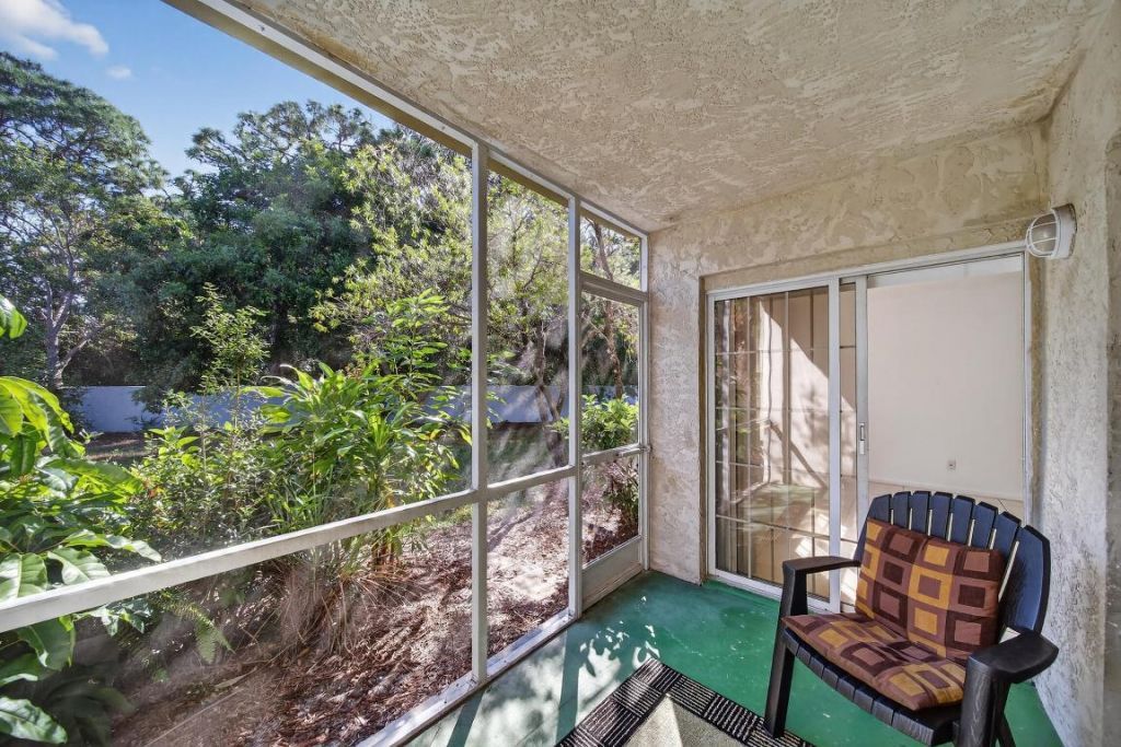 1679 SE Green Acres Circle, Unit Mm 102, Port Saint Lucie, FL 34952 Photo