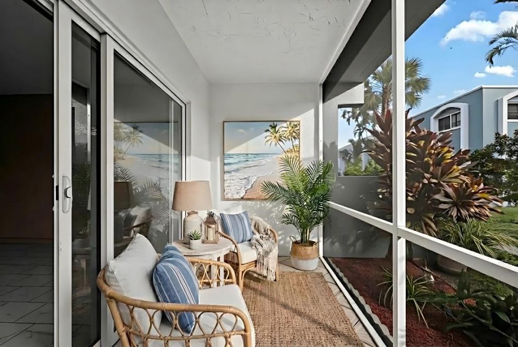 1430 S Lakeside Drive, Unit 16, Lake Worth Beach, FL 33460 Photo