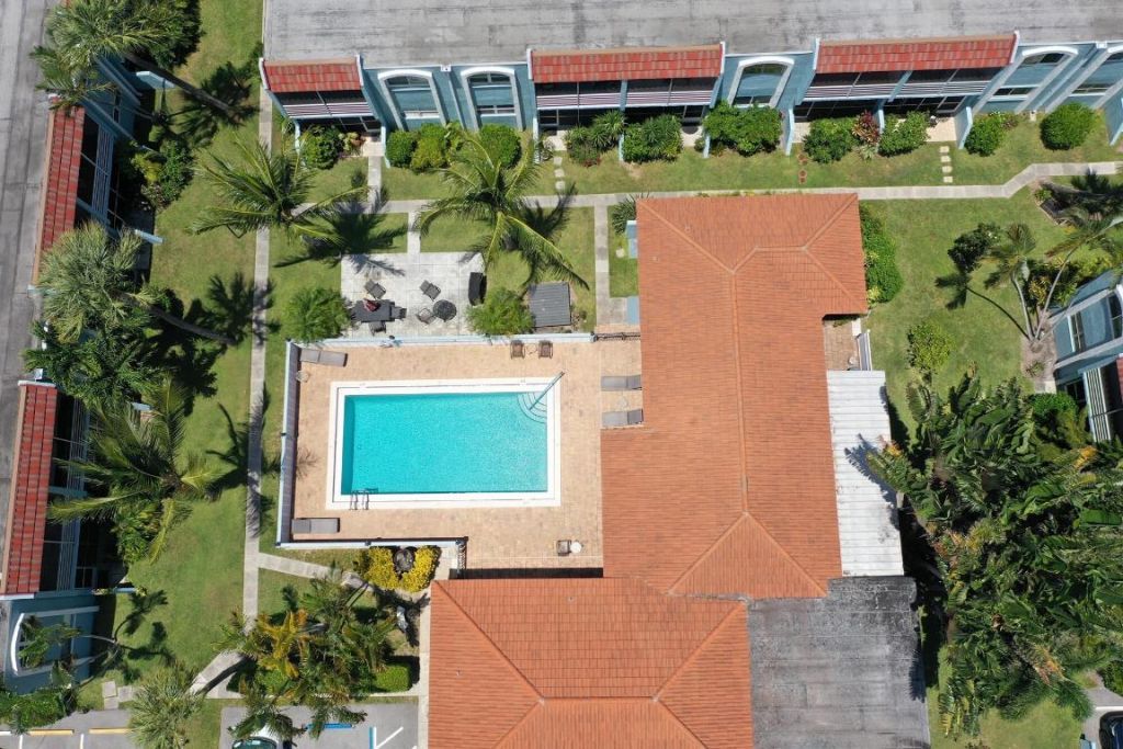 1430 S Lakeside Drive, Unit 16, Lake Worth Beach, FL 33460 Photo