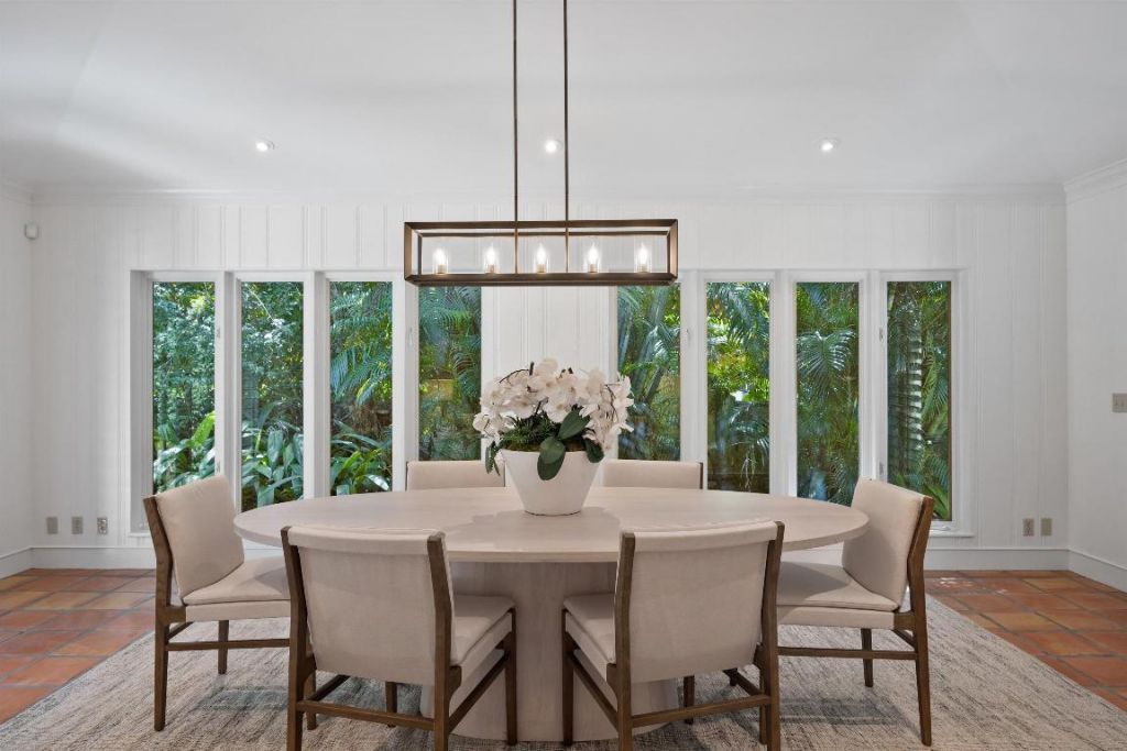 274 Monterey Road, Palm Beach, FL 33480 Photo