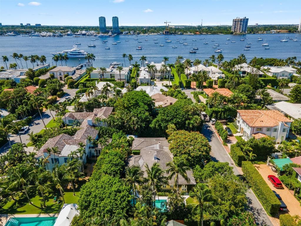 274 Monterey Road, Palm Beach, FL 33480 Photo