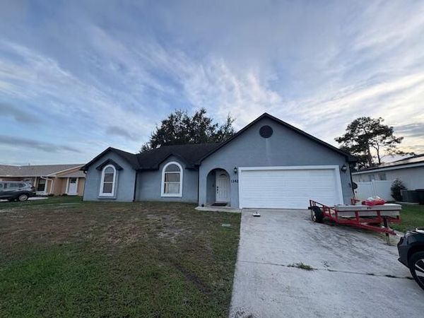 1142 SW Bayamo Avenue, Port St. Lucie, FL 34953