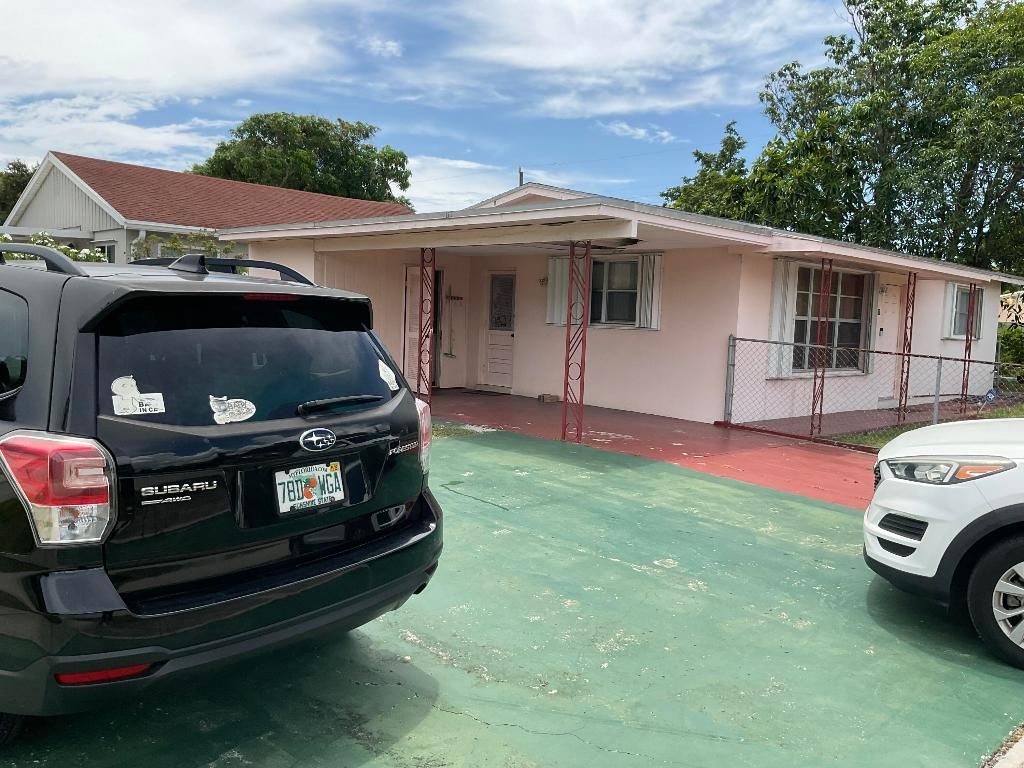 2100 Mercer Avenue, West Palm Beach, FL 33401 Photo