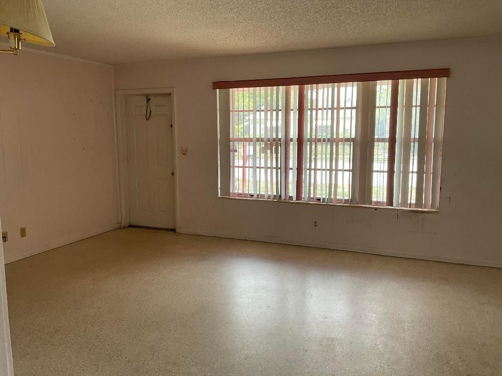 2100 Mercer Avenue, West Palm Beach, FL 33401 Photo