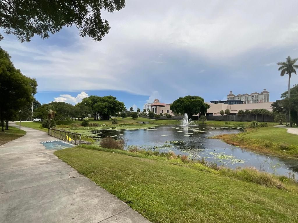 2100 Mercer Avenue, West Palm Beach, FL 33401 Photo